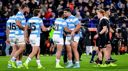 Argentina beat New Zealand 29-23