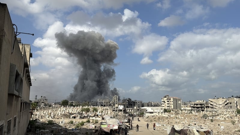 Smoke rises over residential areas after Israeli army attacks on ez-Zeytun neighborhood in Gaza City