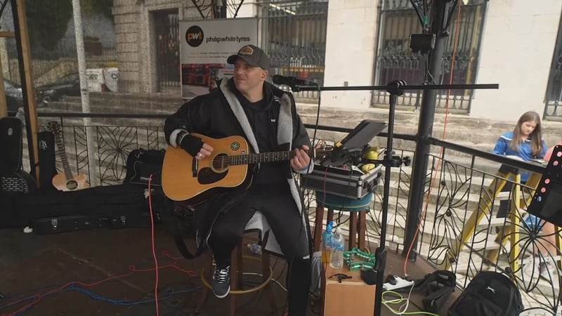 Martin Rafferty beat the previous official busking record of 24 hours