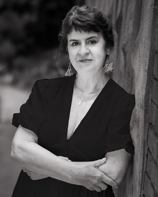 Portrait format picture of singer Fiona Tyndall 