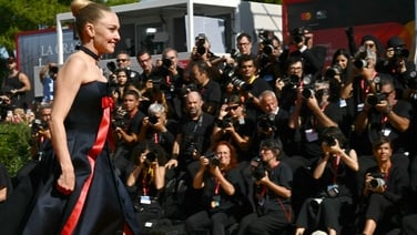 Amanda Seyfried 'let loose' in new film at Venice