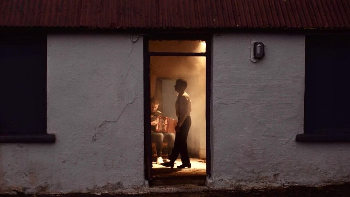 Dance To Remember - Dónal Dineen