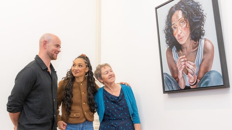 Artist David Booth, Ruth Negga and her mother Nora at the unveiling of the actor's portrait (Pic: Naoise Culhane)