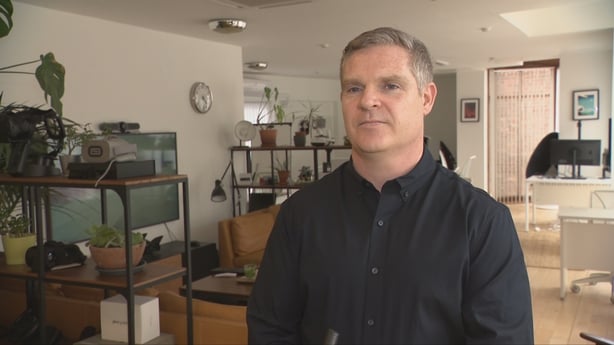 Pat O'Connor from VRAI talking to RTÉ News