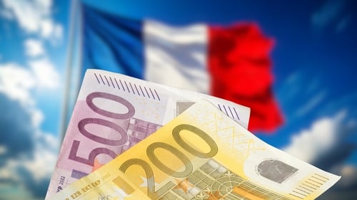 France's debt grew to €3.3 trillion in the first three months of this year, or over €48,000 per French national