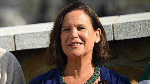 Beidh cinneadh faoi cheann 12 lá ann faoi sheasamh Shinn Féin a deir Mary Lou McDonald inniu.