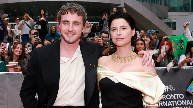 The Irish stars walked the red carpet for the premiere of their newest film, Hamnet.