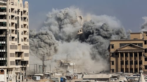 The al-Ruya Tower in Gaza City's Rimal area collapsed after an Israeli strike today