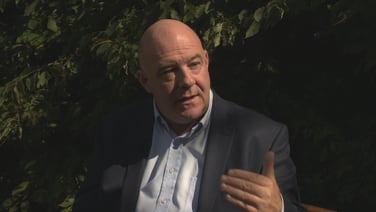 Hall steps down as chief executive of Sonas