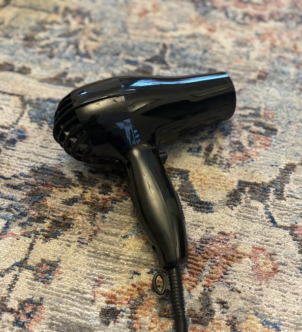 hairdryer