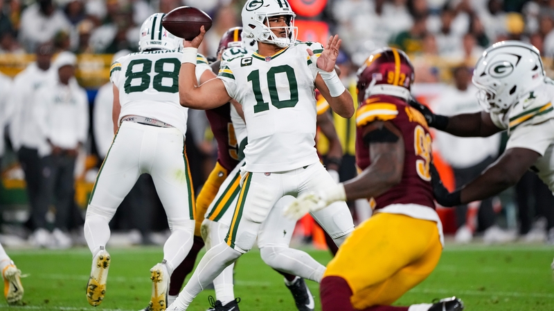 Jordan Love (10) was on form for the Green Bay Packers