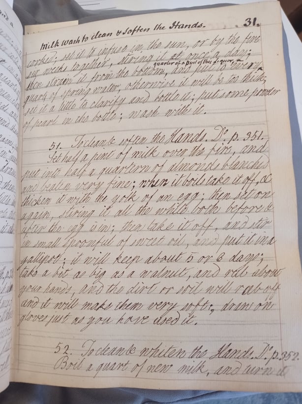 A handwritten recipe for making hand cream