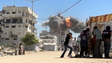 Israeli strike hits residential building in Gaza City