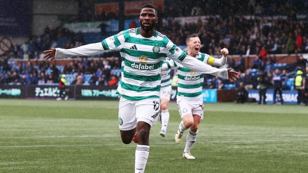 KILMARNOCK, SCOTLAND - SEPTEMBER 14: Celtic’s Kelechi Iheanacho celebrates after scoring to make it 2-1 during a William Hill Premiership match between Kilmarnock and Celtic at the BBSP Stadium Rugby Park, on September 14, 2025, in Kilmarnock, Scotland. (