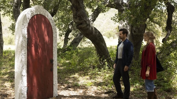 Colin Farrell and Margot Robbie in still from A Big Bold Beautiful Journey