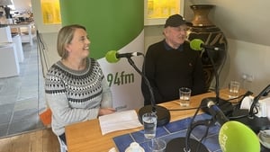 Páid Ó Cearna, Suzi Ní Chearna agus Diarmuid Ó Muircheartaigh show image
