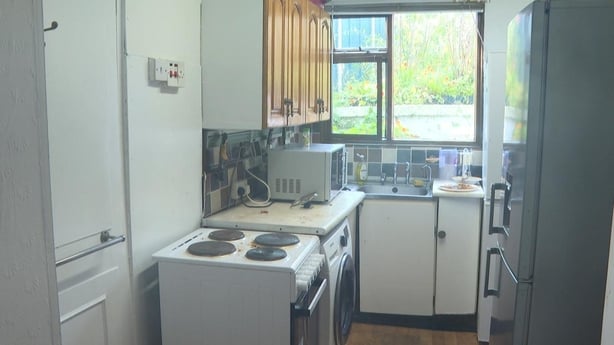 Photo show small kitchen in student accomodation