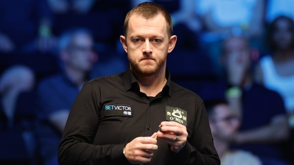 BRENTWOOD, ENGLAND - SEPTEMBER 19: Mark Allen of Northern Ireland chalks the cue in the Quarterfinal match against Elliot Slessor of England on day 9 of 2025 BetVictor English Open at the Brentwood Leisure Centre on September 19, 2025 in Brentwood, Englan