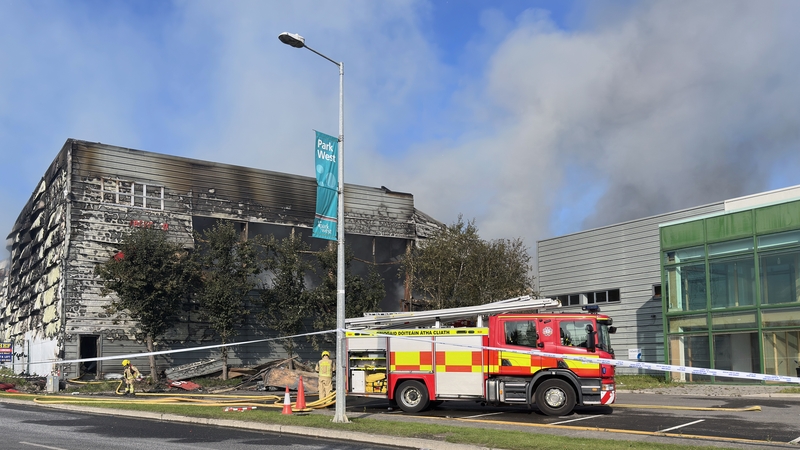 Firefighters remain in Park West in Dublin this morning (Pic: RollingNews.ie)