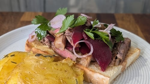 An elegant take on a steak sambo.