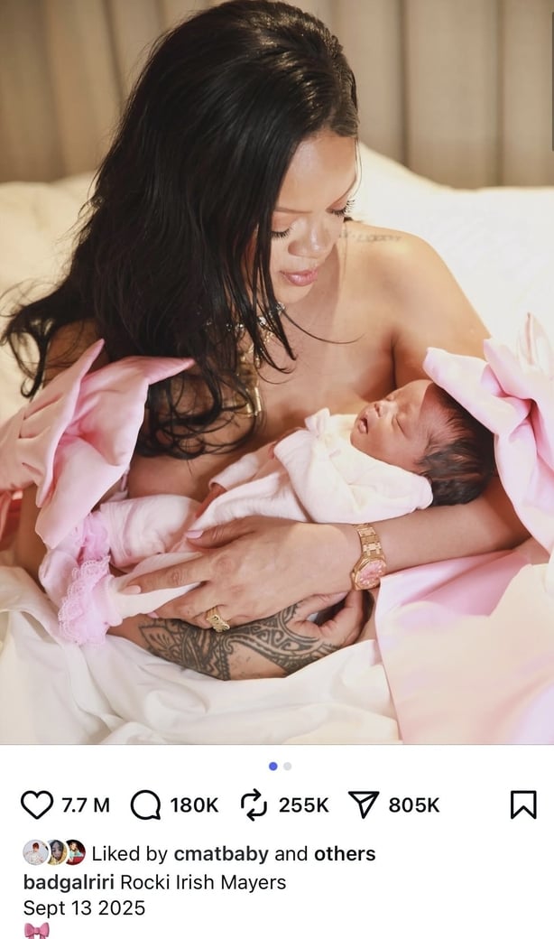 Rihanna announces baby news on Instagram