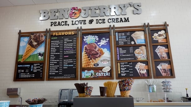 ben & jerry store counter