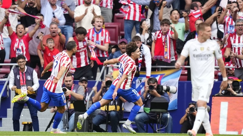 Julian Alvarez celebrates after making it 3-2 to Atletico Madrid