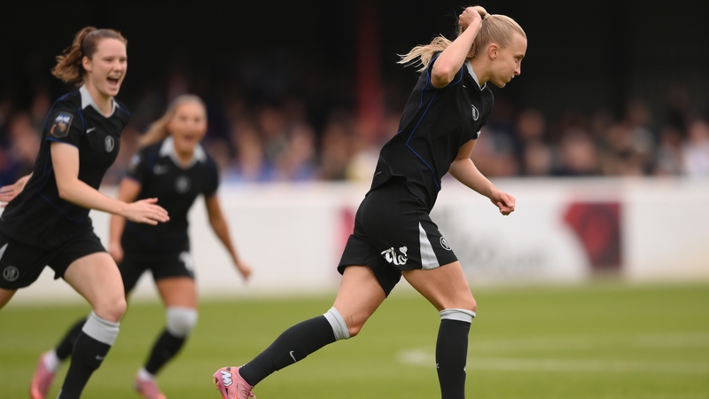 Aggie Beever-Jones (r) set Chelsea on their way