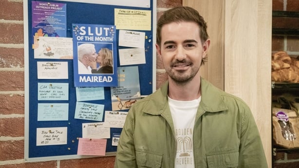Fergal humiliates Mairéad and takes his revenge of Dean