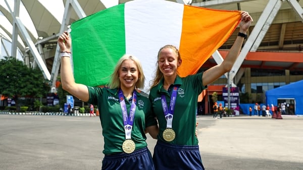 29 September 2025; Orla Comerford, left, and Greta Streimikyte of team Ireland with their Gold medals on day four of the New Delhi 2025 World Para Athletics Championships at JLN Stadium in New Delhi, India. Photo by Nikola Krstic/Sportsfile