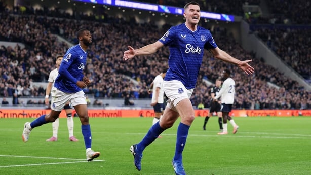Michael Keane of Everton celebrates scoring his team's first goal during the Premier League match between Everton and West Ham United at Hill Dickinson Stadium on September 29, 2025 in Liverpool, England. (Photo by Michael Regan/Getty Images)