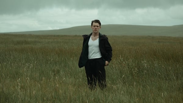 Landscape shot of irish singer Niall McNamee