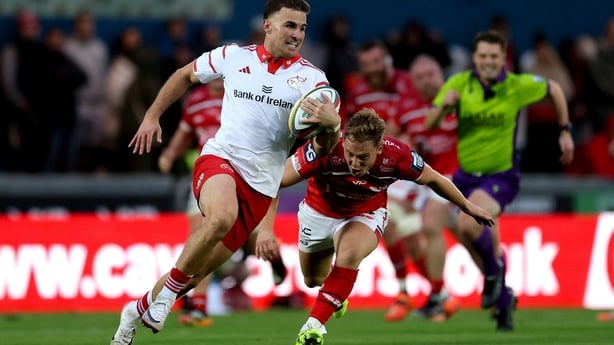 27 September 2025; Shane Daly of Munster makes a break during the United Rugby Championship match between Scarlets and Munster at Parc Y Scarlets in Llanelli, Wales. Photo by Gareth Everett/Sportsfile