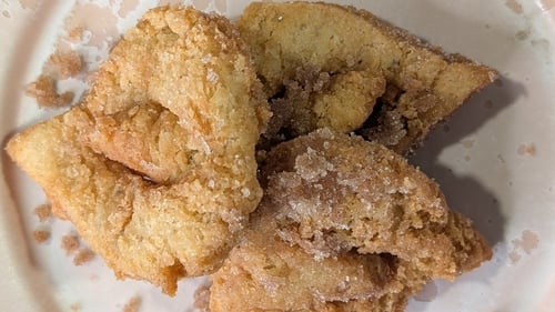 Rachel Allen's Icelandic Kleinur (donut knots)