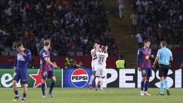 Champions League highlights: Barcelona 1-2 PSG