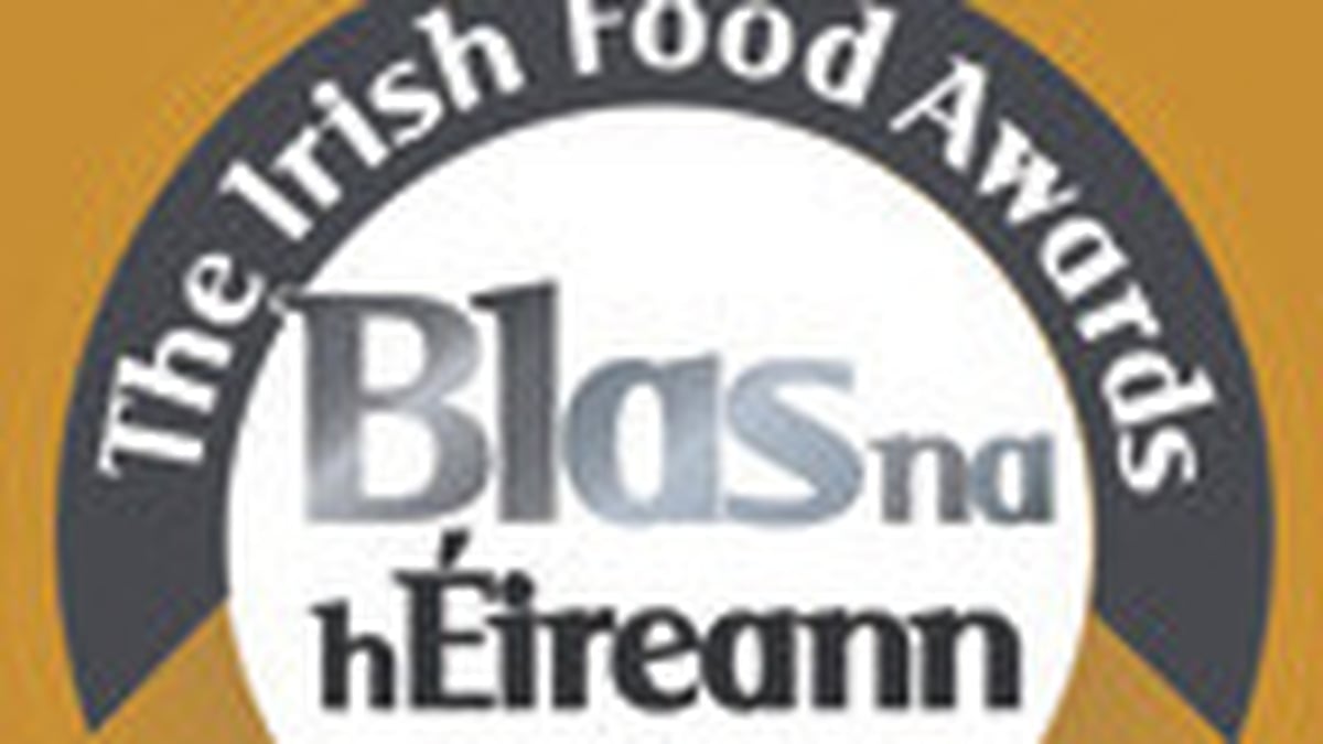 Aoibhín Ní Dheagha ó Tír Bakehouse agus Marianne Ní Dhomhnaill ó Kombucha na Dálaigh.  