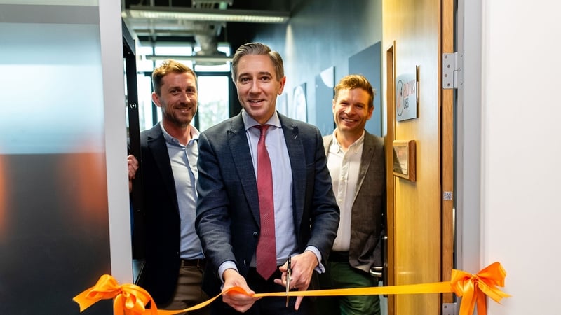 Tánaiste Simon Harris opening Enovus Labs' new R&D lab at TU Dublin.