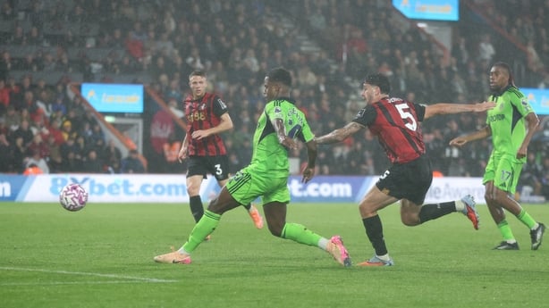 BOURNEMOUTH, ENGLAND - OCTOBER 3: Fulham's Ryan Sessegnon scores his side's first goal during the Premier League match between Bournemouth and Fulham at Vitality Stadium on October 3, 2025 in Bournemouth, England. (Photo by Rob Newell - CameraSport via Getty Images)