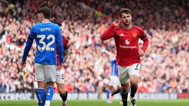 Manchester United's Mason Mount after scoring against Sunderland in the Premier League, October 2025