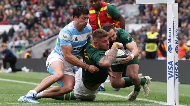 LONDON, ENGLAND - OCTOBER 04: Malcolm Marx of South Africa scores his team's second try during The Rugby Championship match between South Africa Springboks and Argentina at Allianz Stadium on October 04, 2025 in London, England. (Photo by David Rogers/Getty Images)