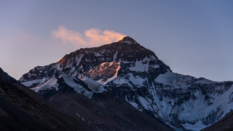 O'Hora and Irish climbing team summit Mount Everest