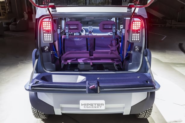 Dacia Hipster boot