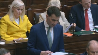 Minister announces 1,700 SNAs and 1,000 teaching posts