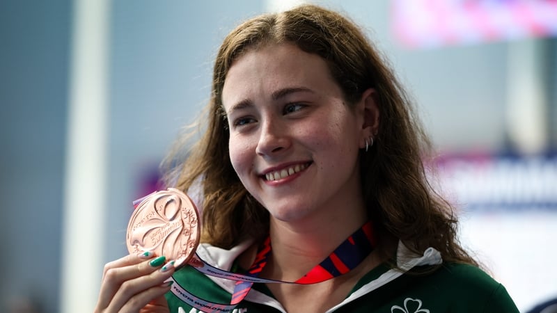 Róisín Ní Ríain with her bronze medal from the Women's 100m Butterfly S13 during day one in Singapore last month