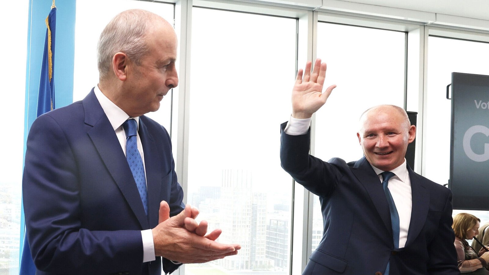 The Fianna Fáil leader Micheál Martin's handling of the selection of its presidential candidate Jim Gavin was heavily criticised at a party meeting in Leinster House last night which lasted for almost five hours.