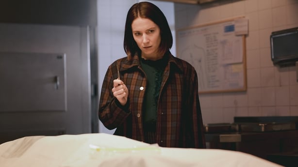 Siobhan Cullen in ObituaryS2