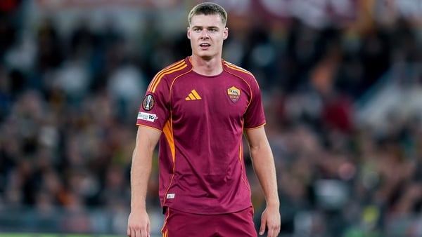 Evan Ferguson of AS Roma looks on during the UEFA Europa League MD2 match between AS Roma and LOSC Lille at Stadio Olimpico on October 2, 2025 in Rome, Italy. (Photo by Giuseppe Maffia/NurPhoto via Getty Images)