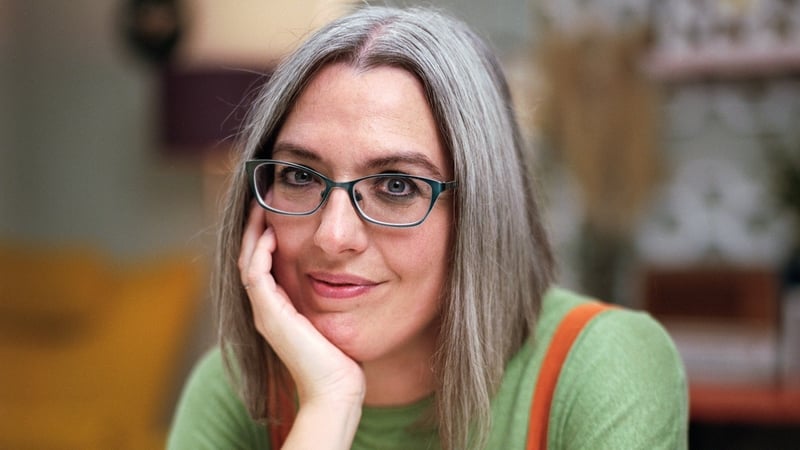 Máire Zepf, grianghraf le Damian McCann.