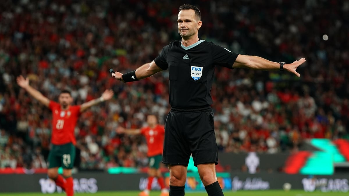 Football is being spoiled by ‘time wasting’ 