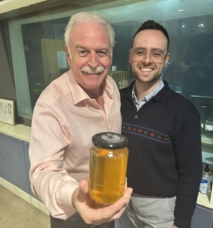 Pianist Órán Halligan chats to Marty show image